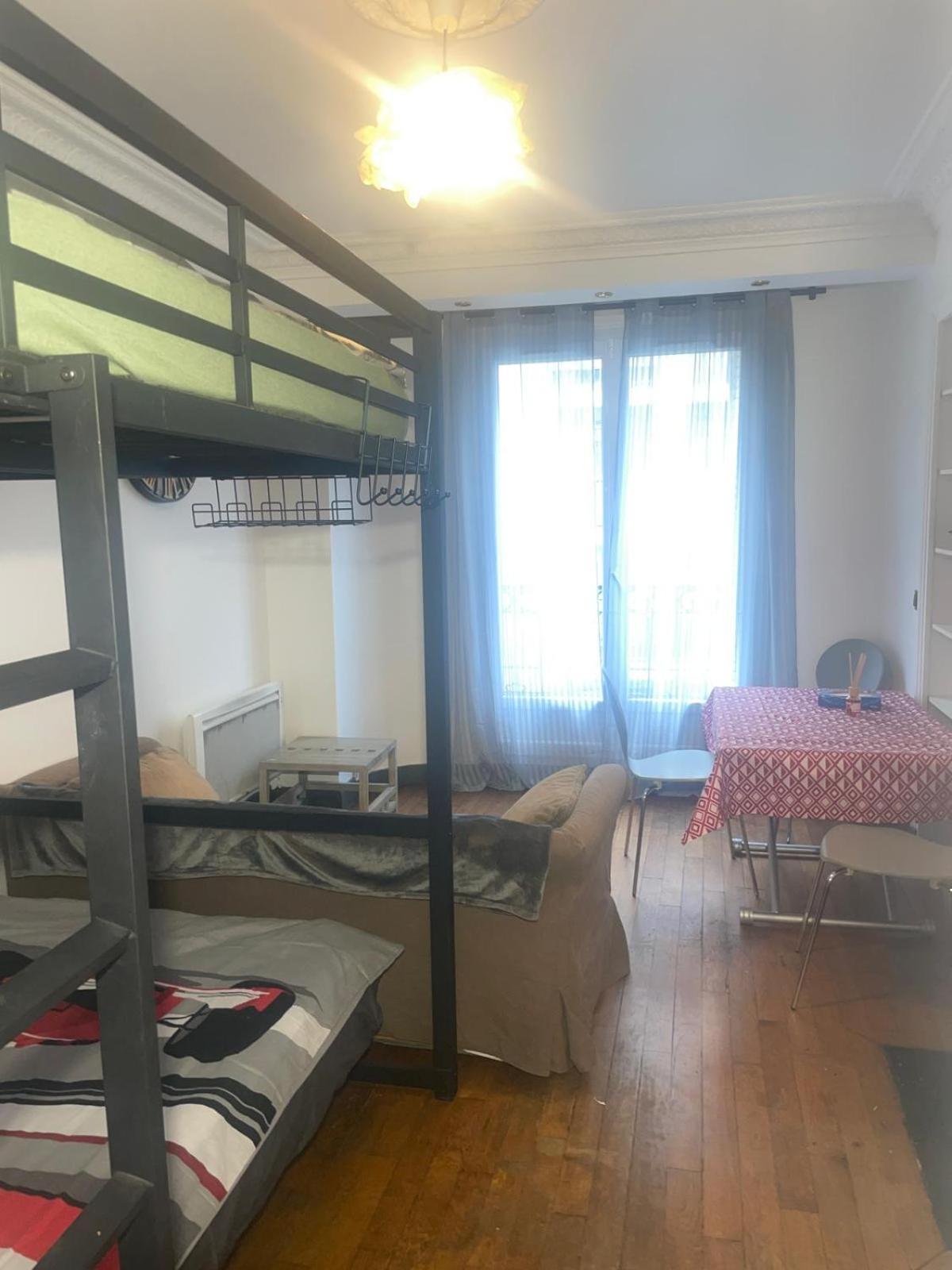 Chambres Privees Dans Un Appartement De 2 Pieces A Paris 13E Buitenkant foto
